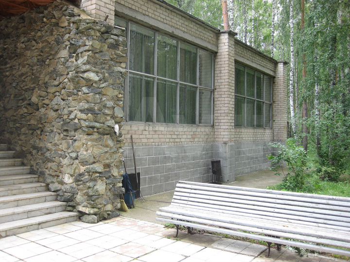 База отдыха, 2486 м²
