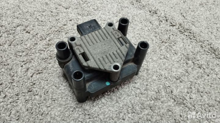 Катушка зажигания Volkswagen Golf 4 2.0 бензин APK