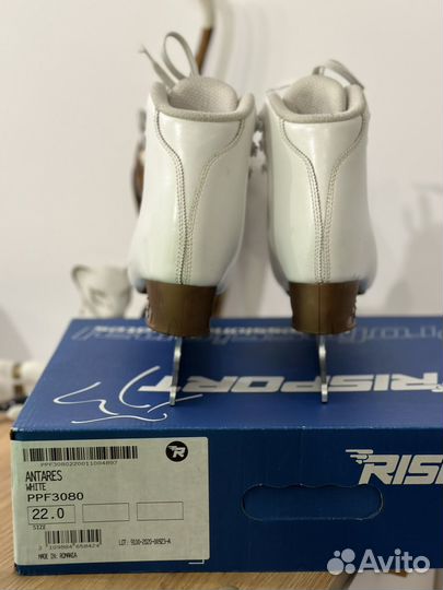 Фигурные коньки risport 220