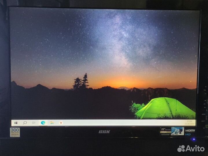 Телевизор/монитор ЖК LCD 22