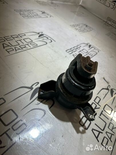 Подушка двигателя правая Kia Soul AM G4FC 2009