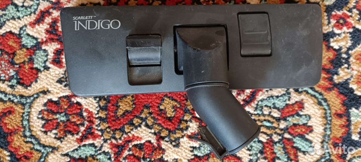 Пылесос Скарлет IS-582