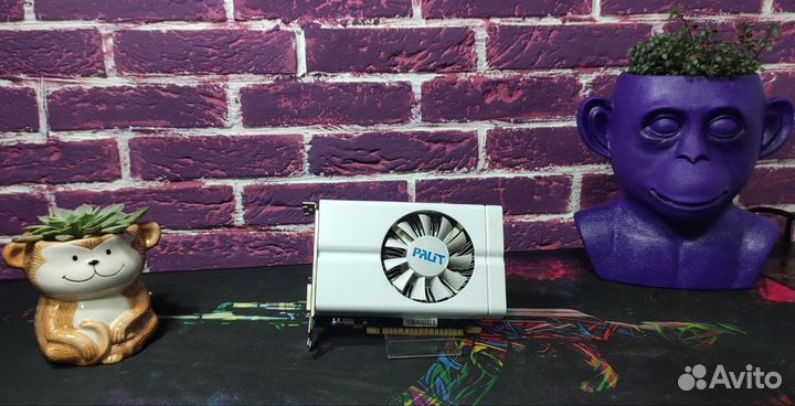 Белая видеокарта 1050ti