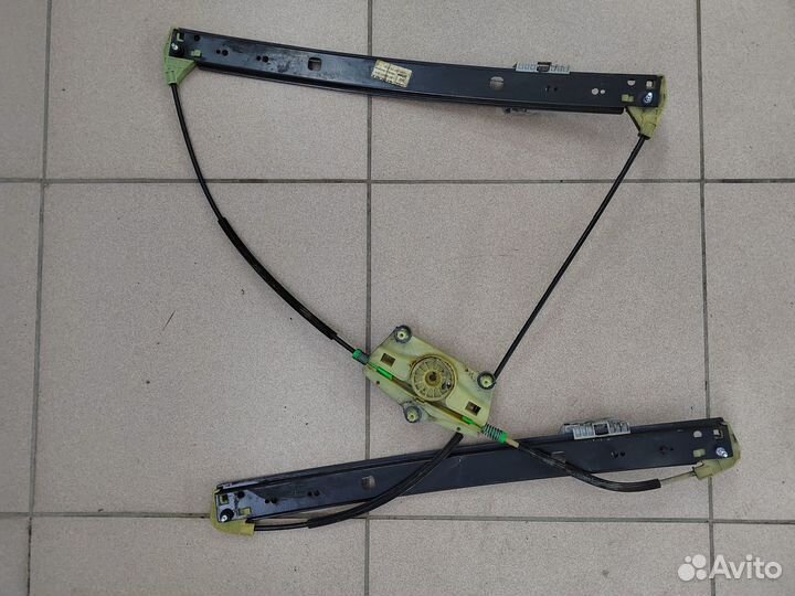 Стеклоподъёмник передний правый оригинал Audi Q7