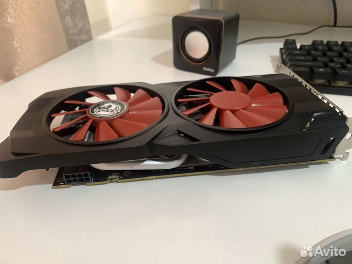 Radeon rx 580 8gb 2048sp Soyo 256bit