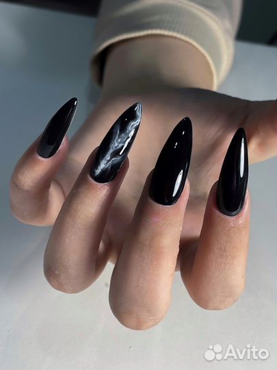 Наращивание ногтей, маникюр с коррекцией