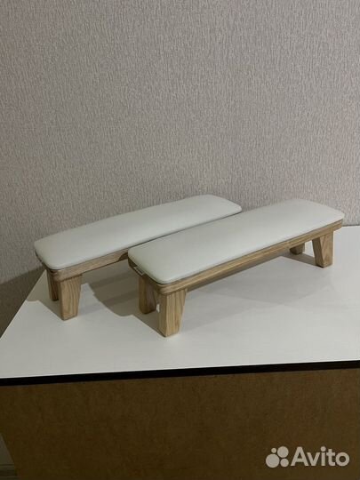 Подставка для рук маникюрная