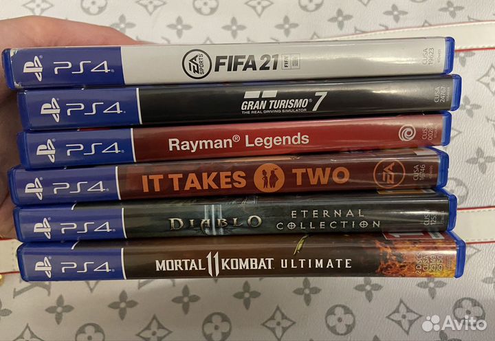 Sony playstation 4 PS4 pro