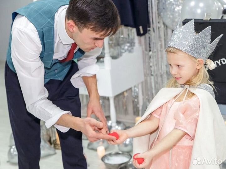 Фокусник иллюзионист