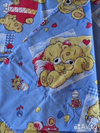 Комплект белья в детскую кроватку новый Улыбасики