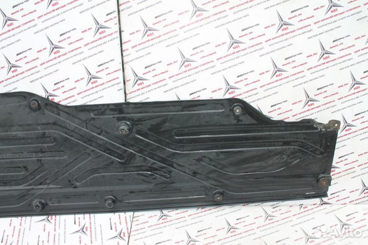 Защита днища правая w211 Mercedes