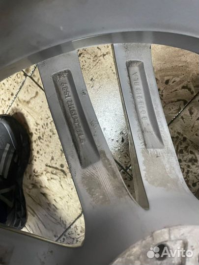 Оригинальный задний диск 647m BMW 7er G11 R19 1шт