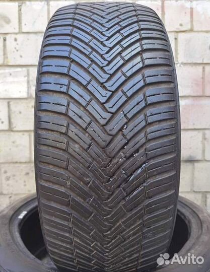 Continental AllSeasonContact 225/45 R19 96W