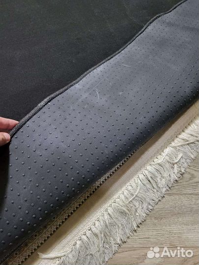 Полик на гранту FL в багажник