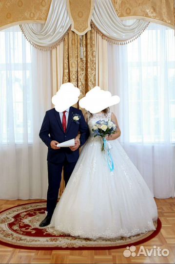 Свадебное платье пышное со шлейфом