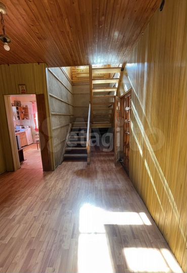 Коттедж 278 м² на участке 15 сот.