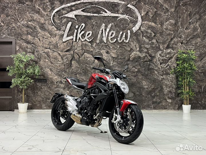 MV Agusta Brutale 800