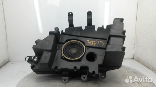 Сабвуфер subaru tribeca 2 (70F13Q101)