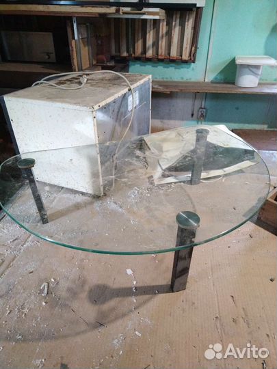 Журнальный столик бу