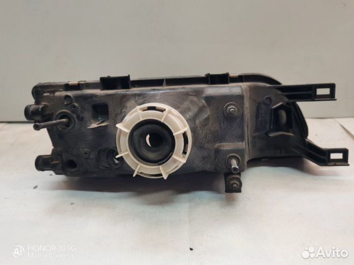 Фара передняя левая Nissan Pulsar N15 1997