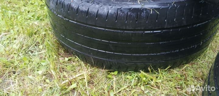 Pirelli P Zero 245/45 R19 102Y