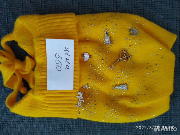 Шапка для девочки новая