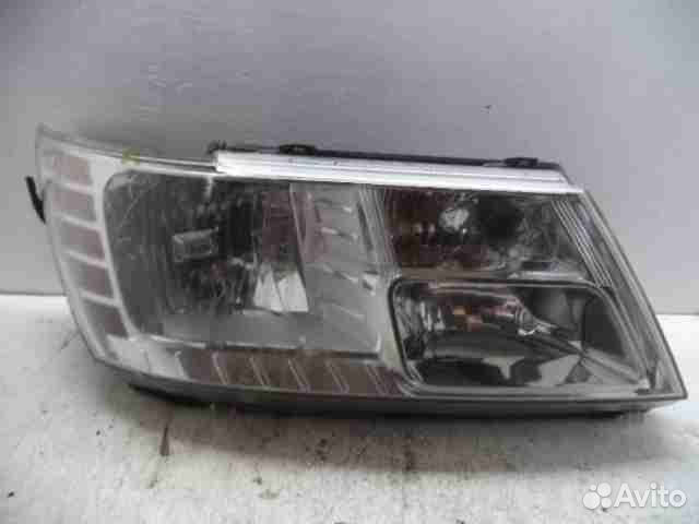Фара правая для Dodge Journey I
