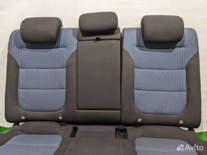 Сиденье заднее в сборе VW Jetta VI 2010-2015