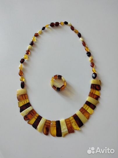 Комплект из янтаря Колье+кольцо