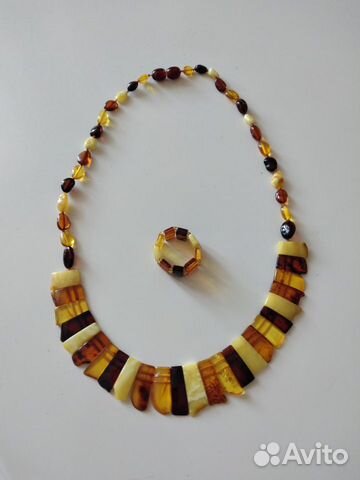 Комплект из янтаря Колье+кольцо