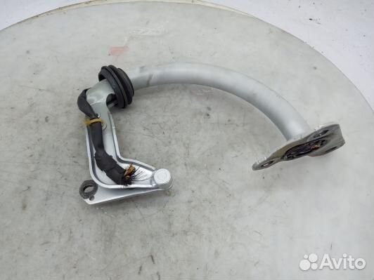 Петля крышки багажника BMW 7 E65 (67F03HU01)