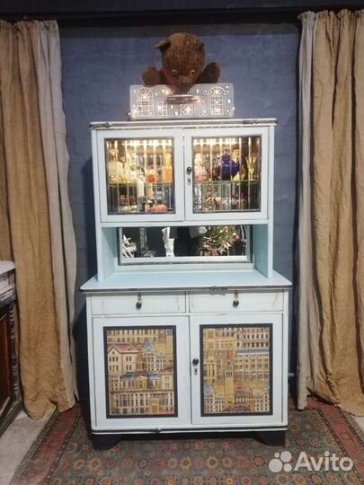 Старинный буфет