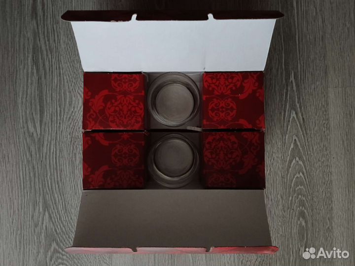 Набор стаканов