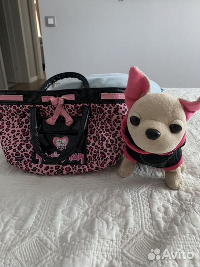 Игрушка собака в сумке