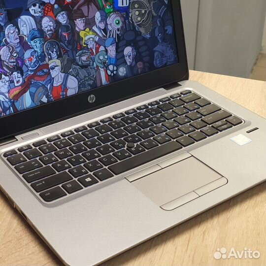 Ультрабук HP Core i7-7.Ram 8gb.SSD M.2 256gb.IPS