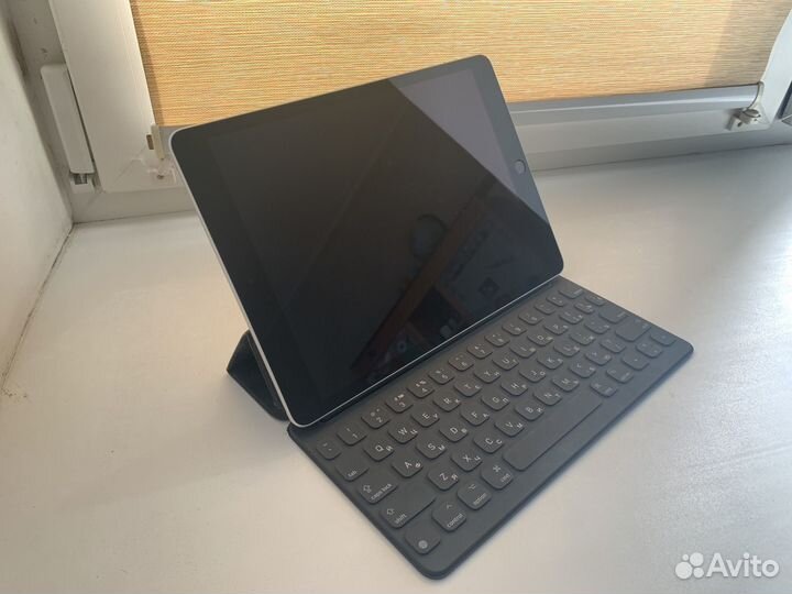 Apple Smart keyboard