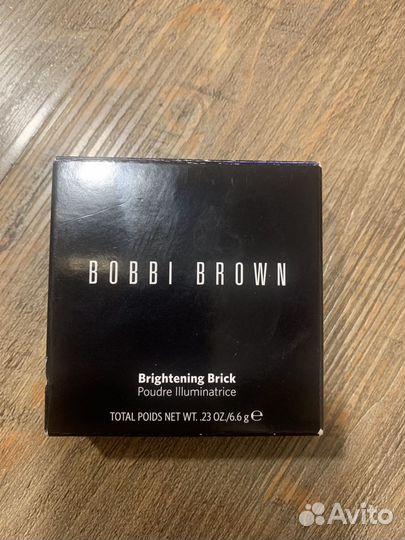 Румяна Bobbi Brown