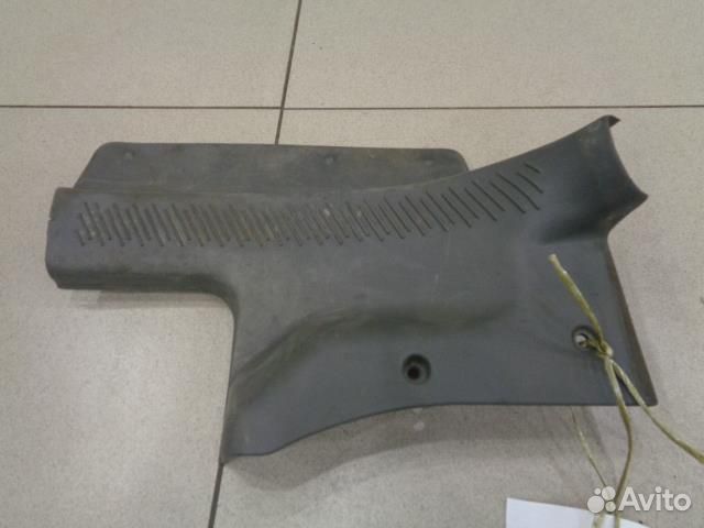 Накладка порога (внутренняя) задняя правая Hyunda