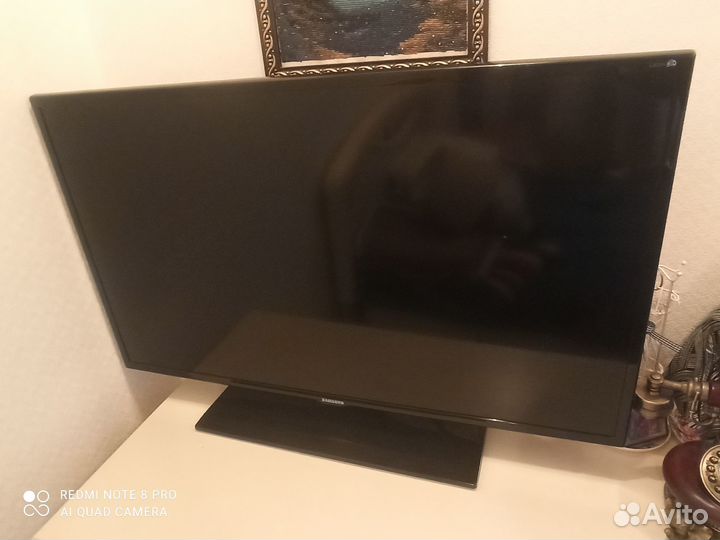 Телевизор Samsung LED UE40EH6037K