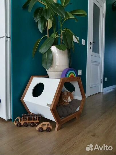 Лежанка для собак и кошек/ Вольер для собак / Будк