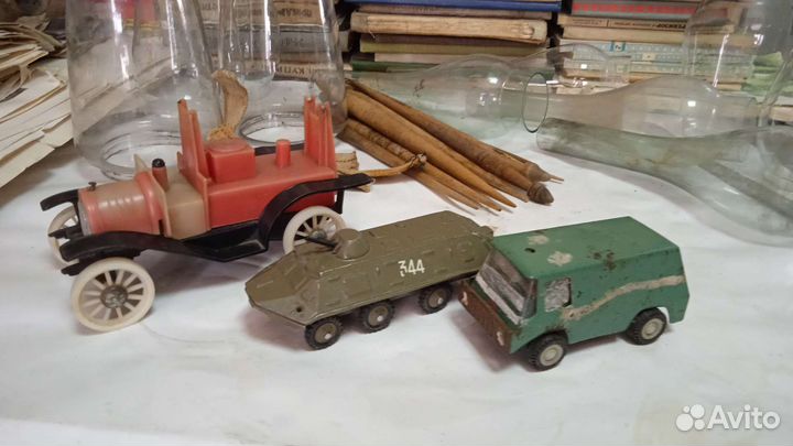 Игрушки(машинки, дедмороз )СССР