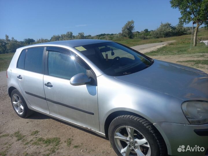 Volkswagen Golf 1.6 МТ, 2005, 280 000 км