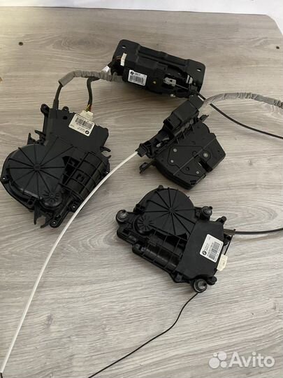 Замок крышки багажника BMW F01/F10/F07/F11