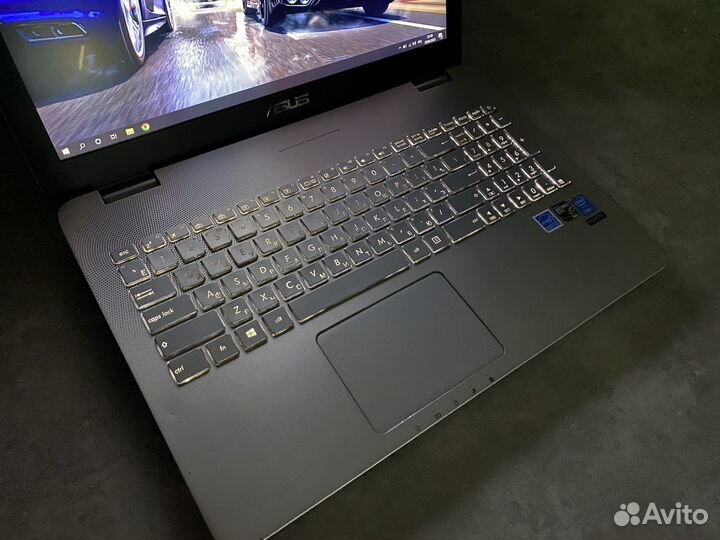 Мощный игровой ноутбук i7 GTX ips