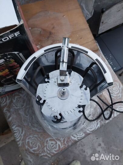 Электро шашлычница новая