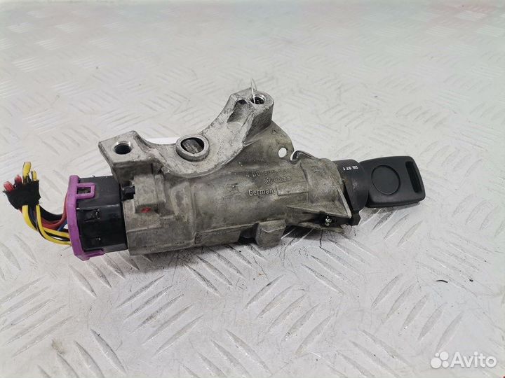Замок зажигания для Audi A4 B5 4B0905851