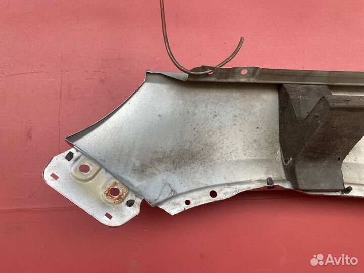Крыло переднее правое Vw Tiguan BWK 2008