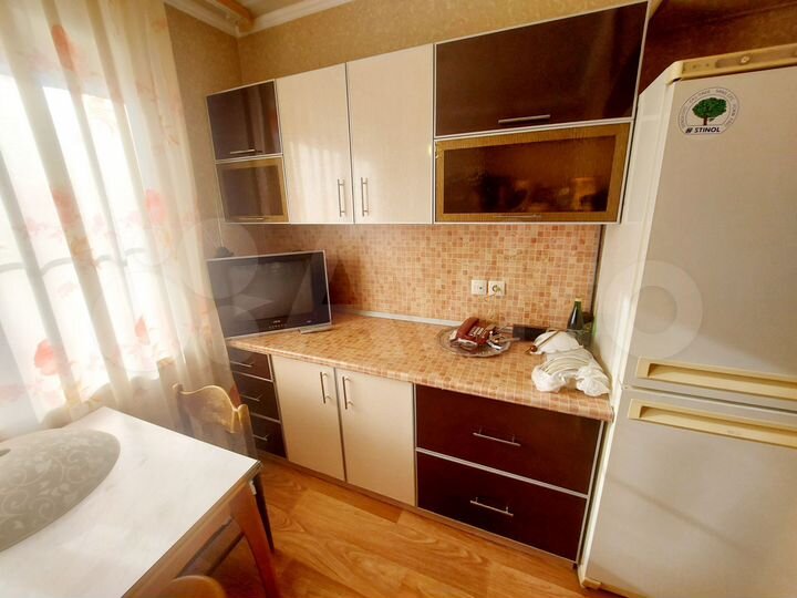 2-к. квартира, 49 м², 4/9 эт.