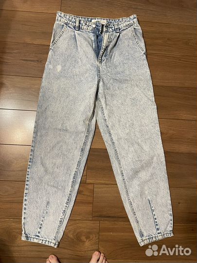 Джинсы stradivarius