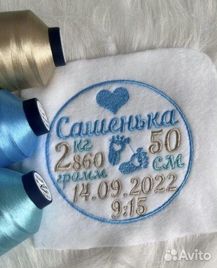 Заяц зайка вязаный ручной работы с метрикой